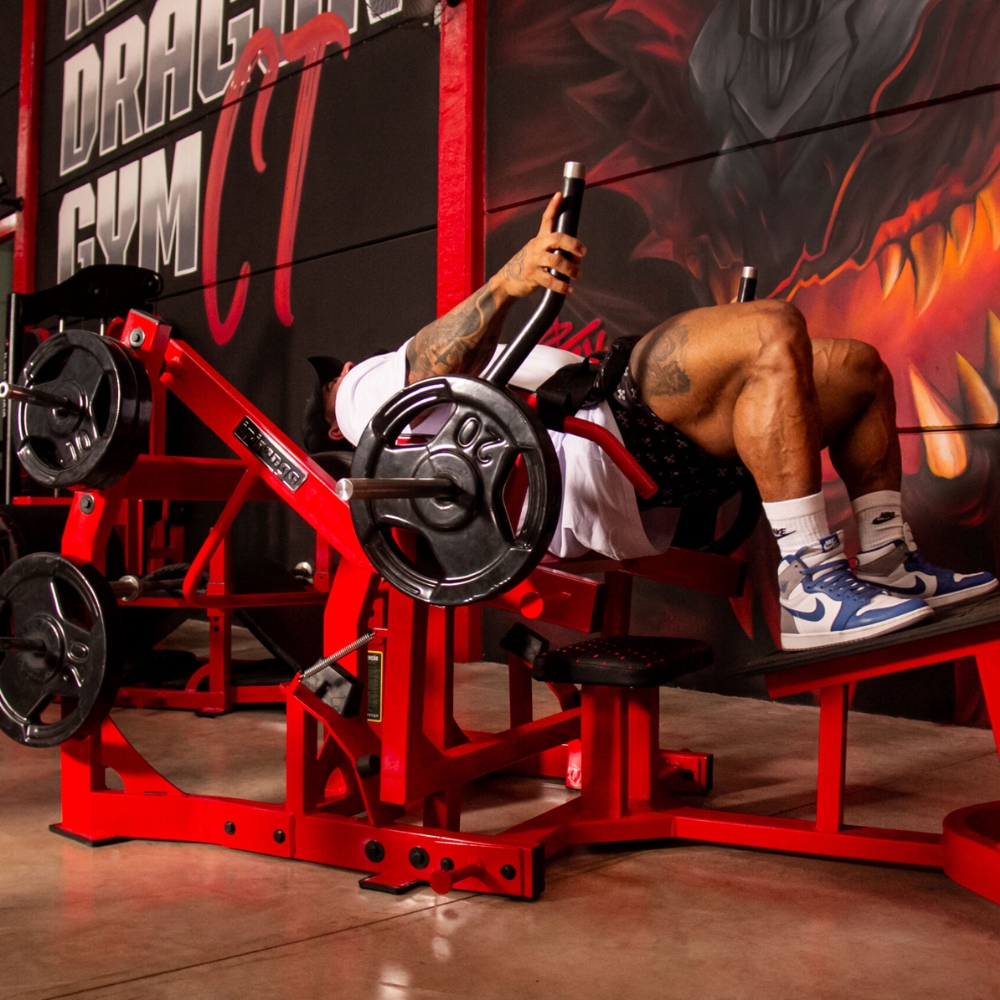 1 Elevação Pélvica Plate-Loaded Glute Drive